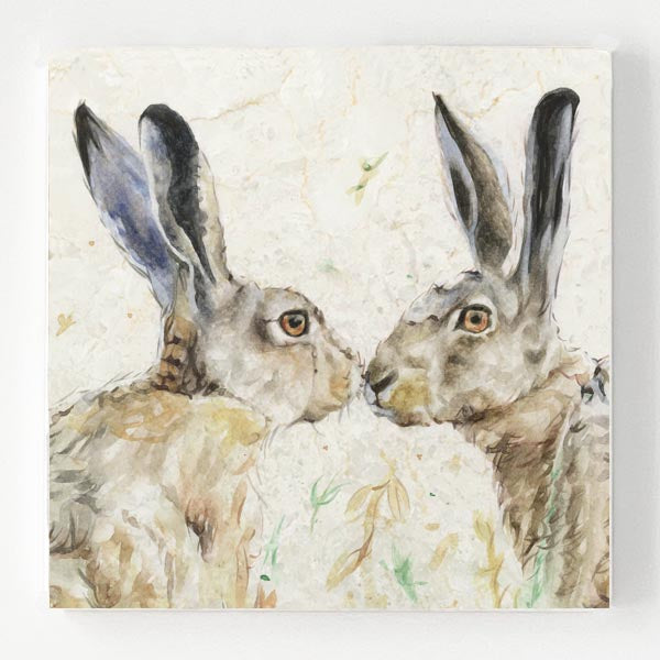 Large Trivet - Hare 'n' Kisses Close-up